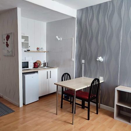Les Chenes Chambres D'Hote ชาเตล-กียง ภายนอก รูปภาพ